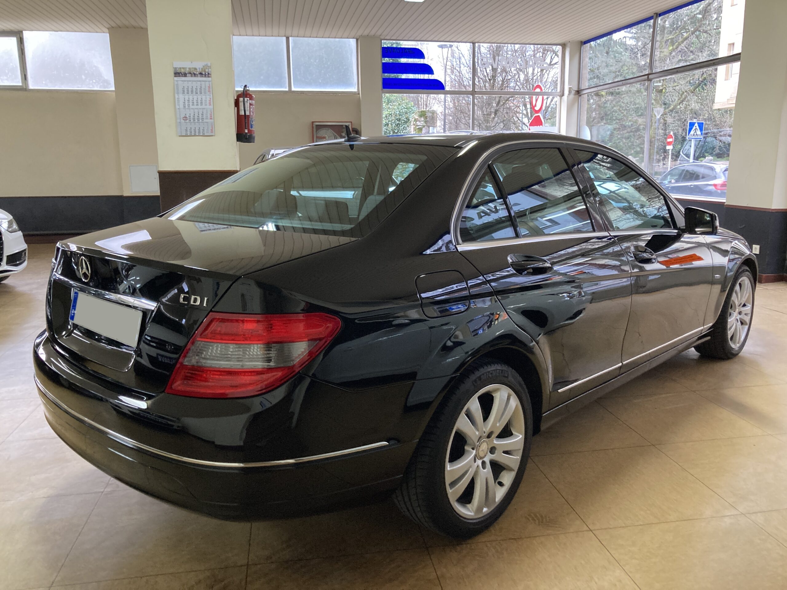 
								MERCEDES-BENZ Clase C 200 CDI Blue Efficiency Avantgarde full									