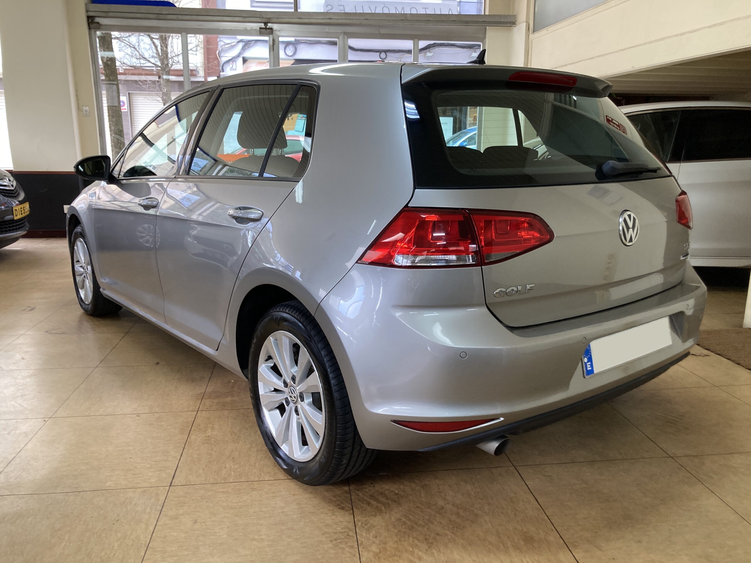 
								VOLKSWAGEN Golf 1.6TDI CR BMT Advance 110 full									