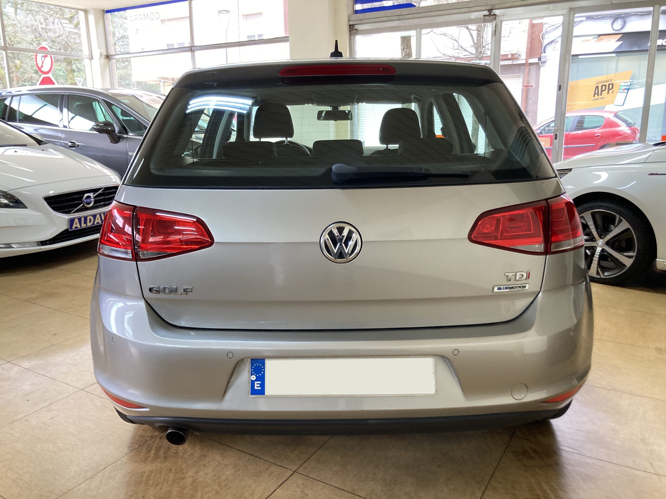 
								VOLKSWAGEN Golf 1.6TDI CR BMT Advance 110 full									