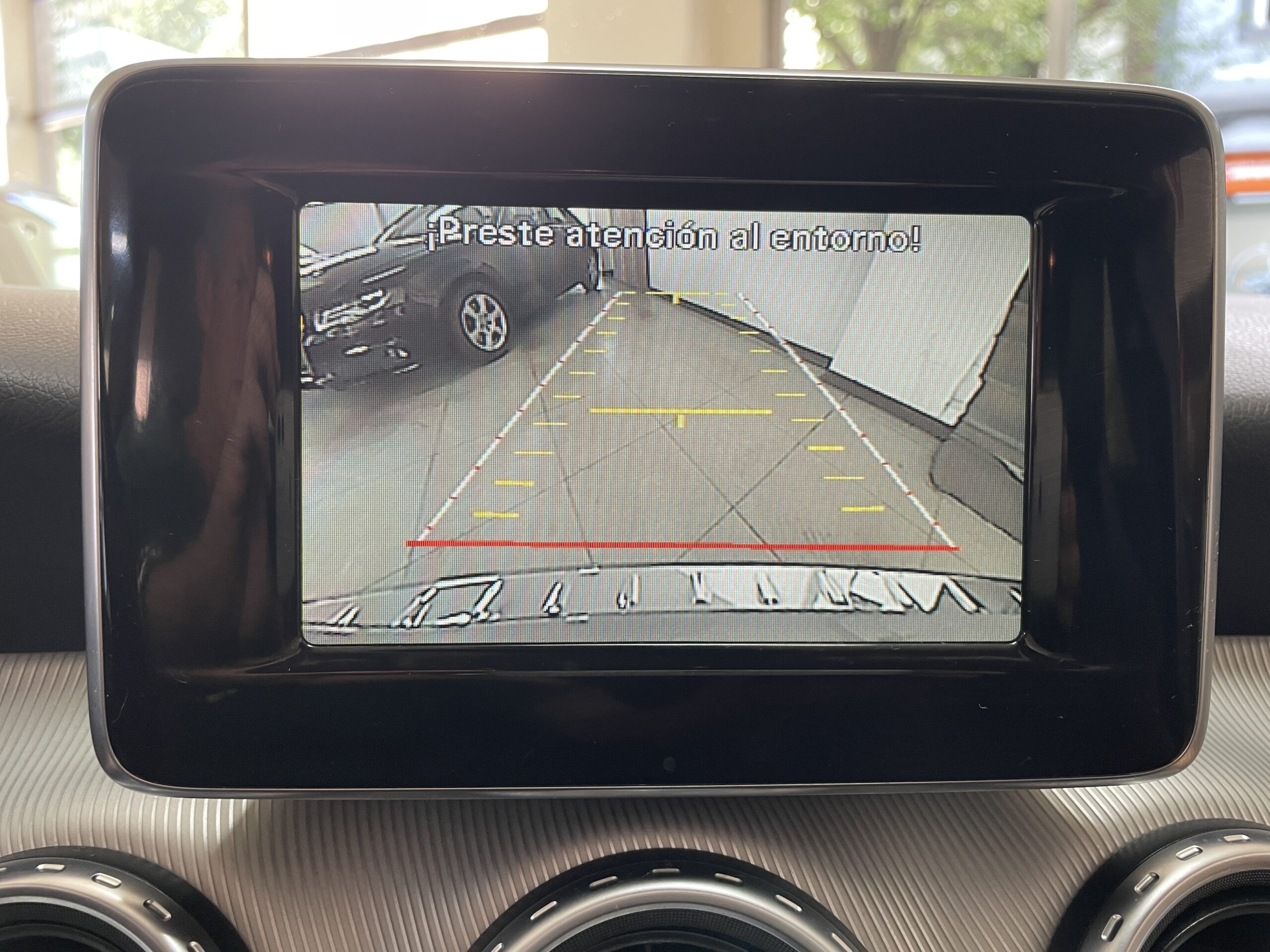
								MERCEDES GLA 200 CDI URBAN full									