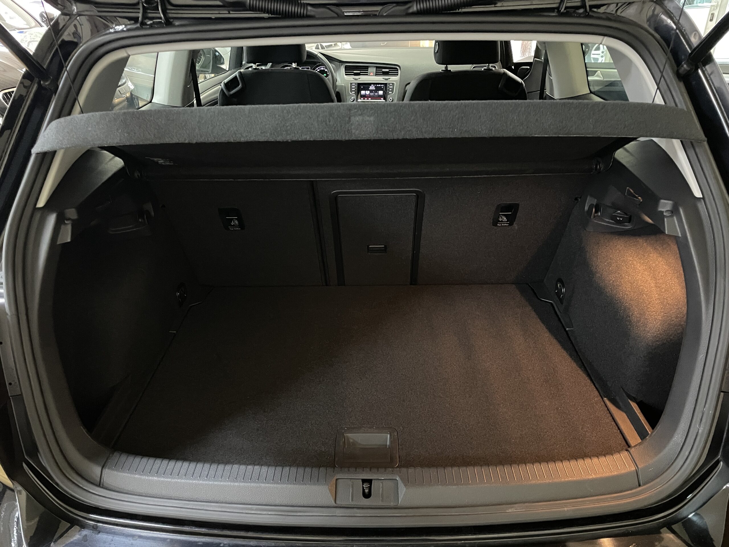 
								VOLKSWAGEN Golf Advance 1.4 TSI 122CV BMT DSG 3p. full									