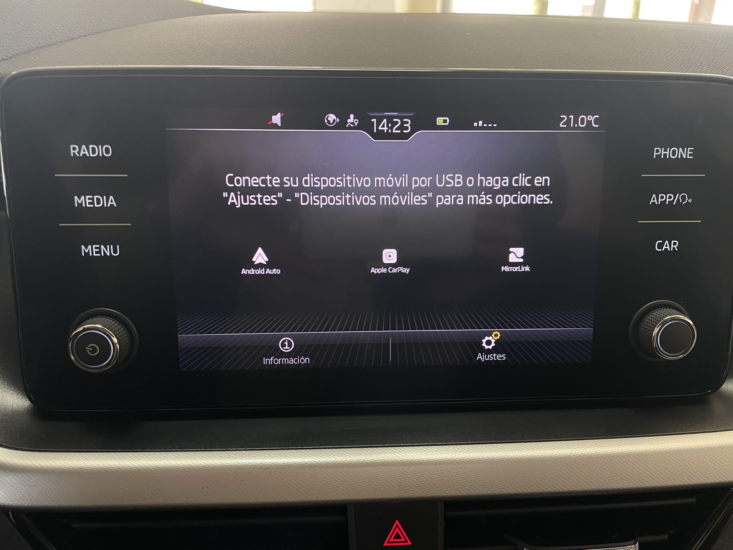 
								SKODA Kamiq 1.0 TSI 85kW 115CV DSG Ambition full									