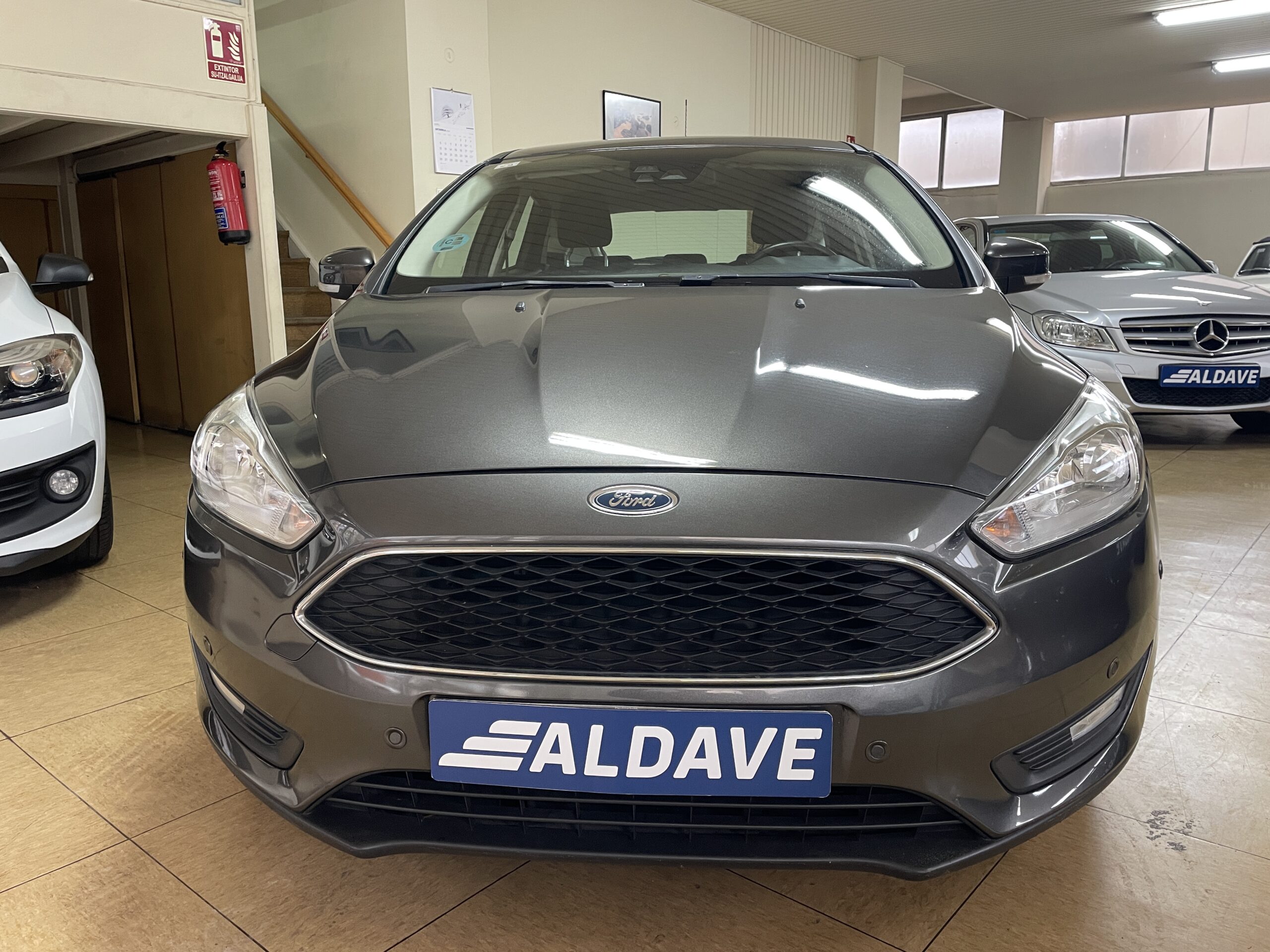
								FORD Focus 1.6 TDCi 115cv Trend+ full									