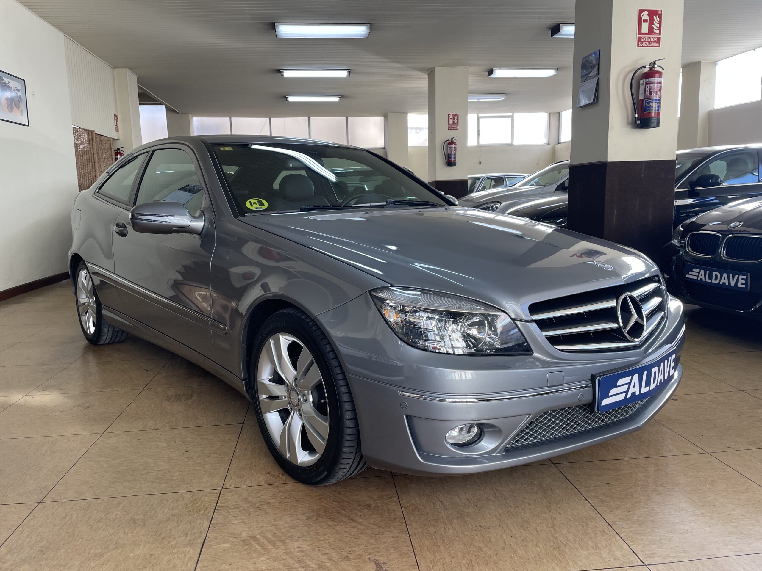 
								MERCEDES CLC 220 CDI AUTOMATICO full									