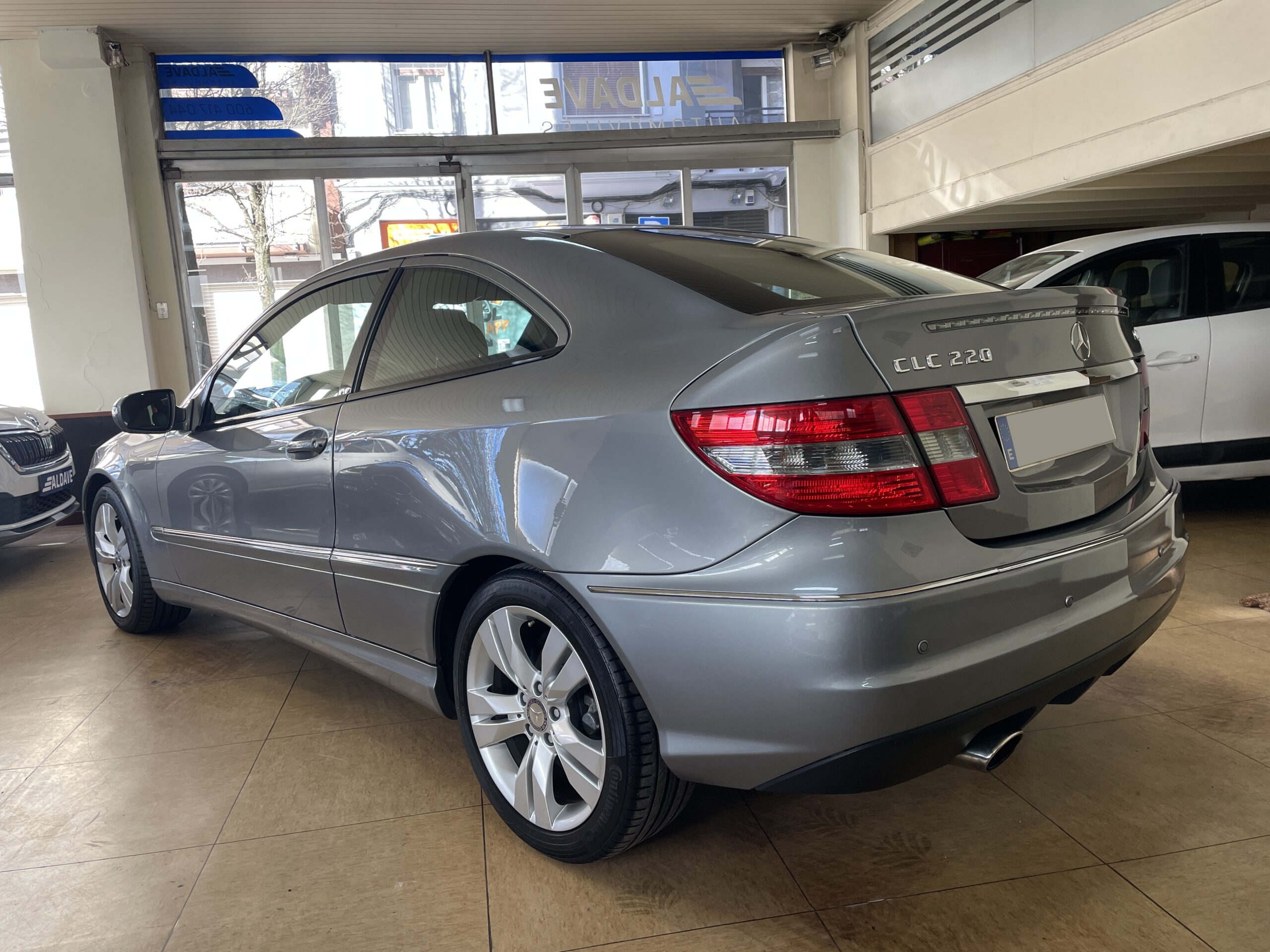 
								MERCEDES CLC 220 CDI AUTOMATICO full									