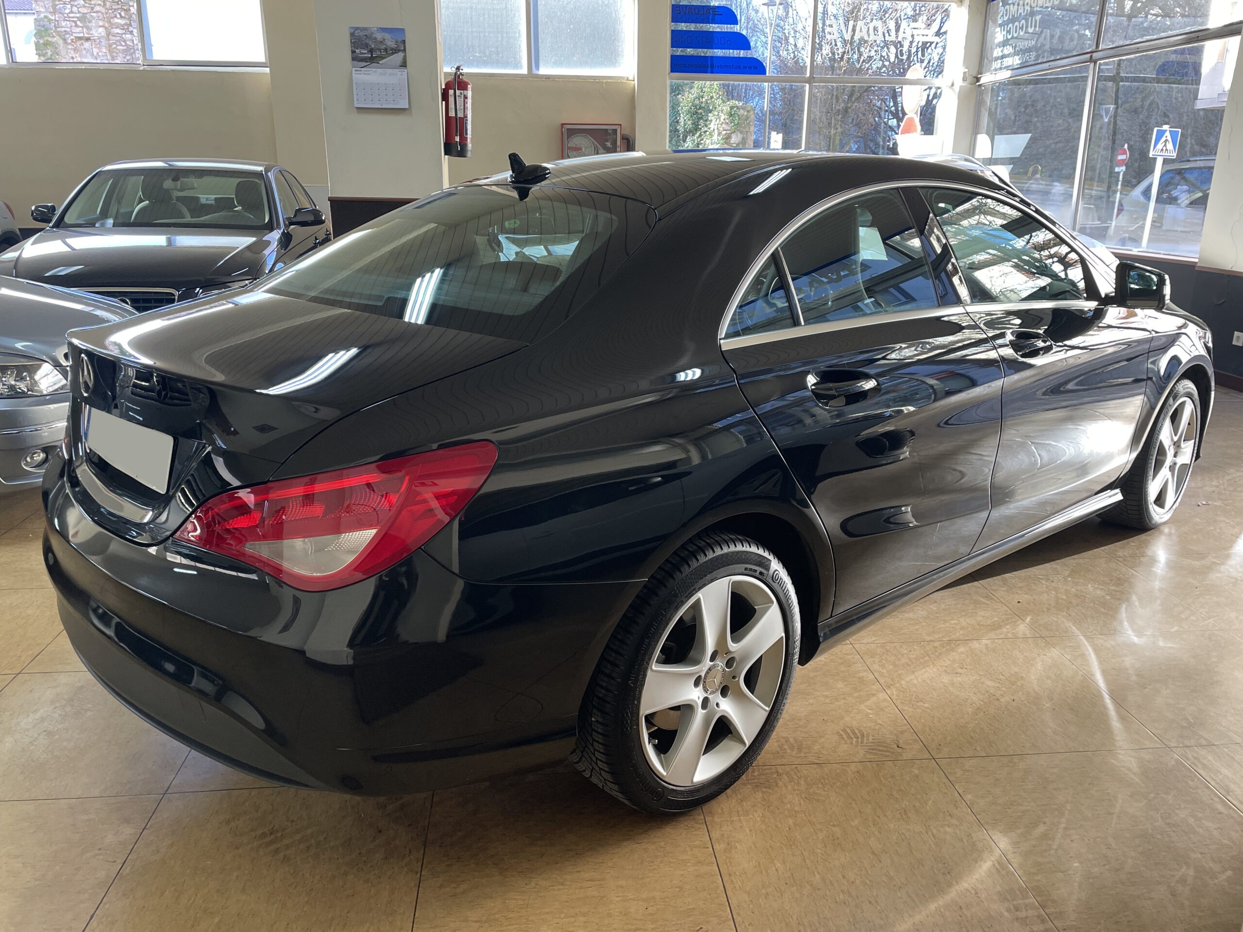 
								MERCEDES CLA 180 D full									