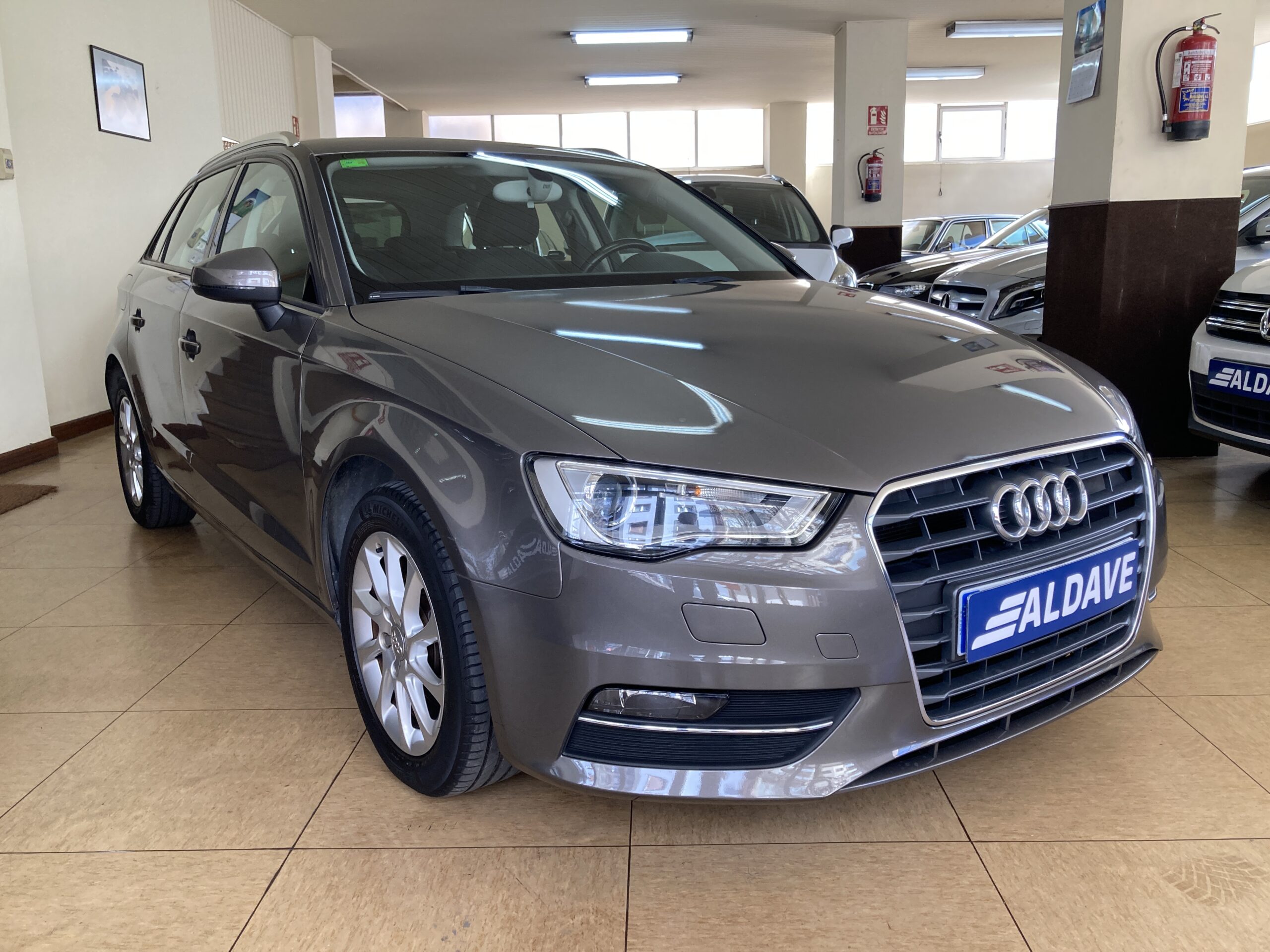 
								AUDI A3 Sportback 1.6TDI Clean D Attraction 110CV full									