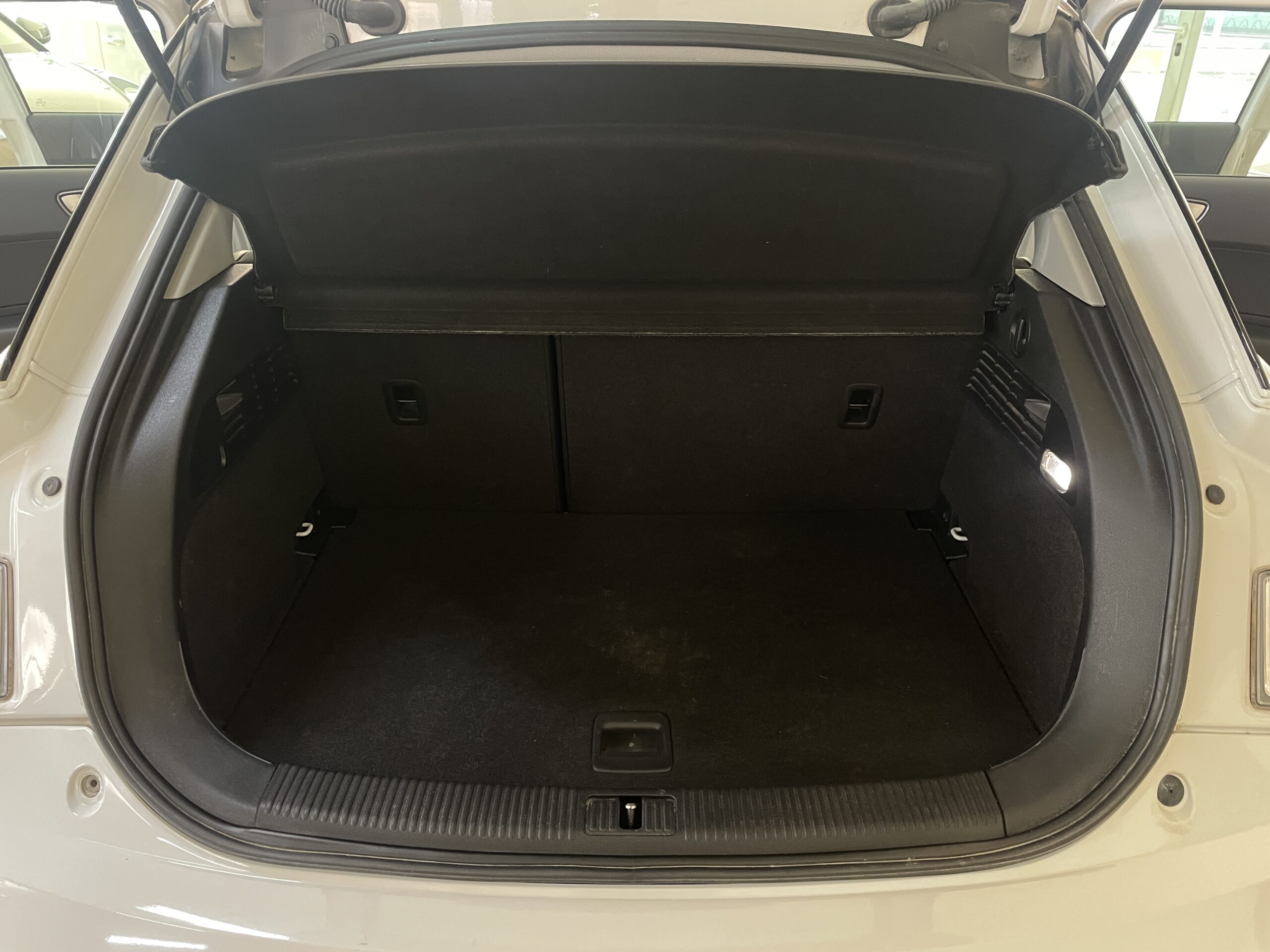 
								AUDI A1 Sportback 1.4TDI  Adrenalin full									