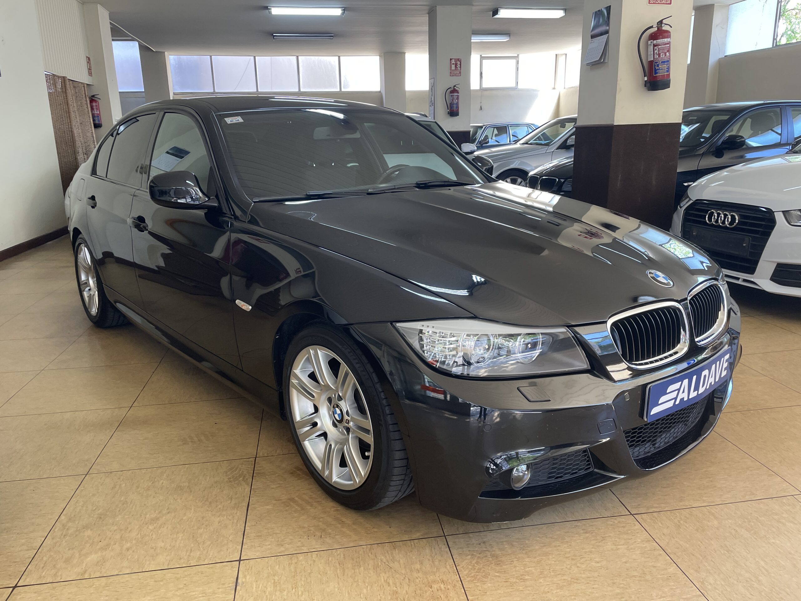 
								BMW 318d Pack M full									