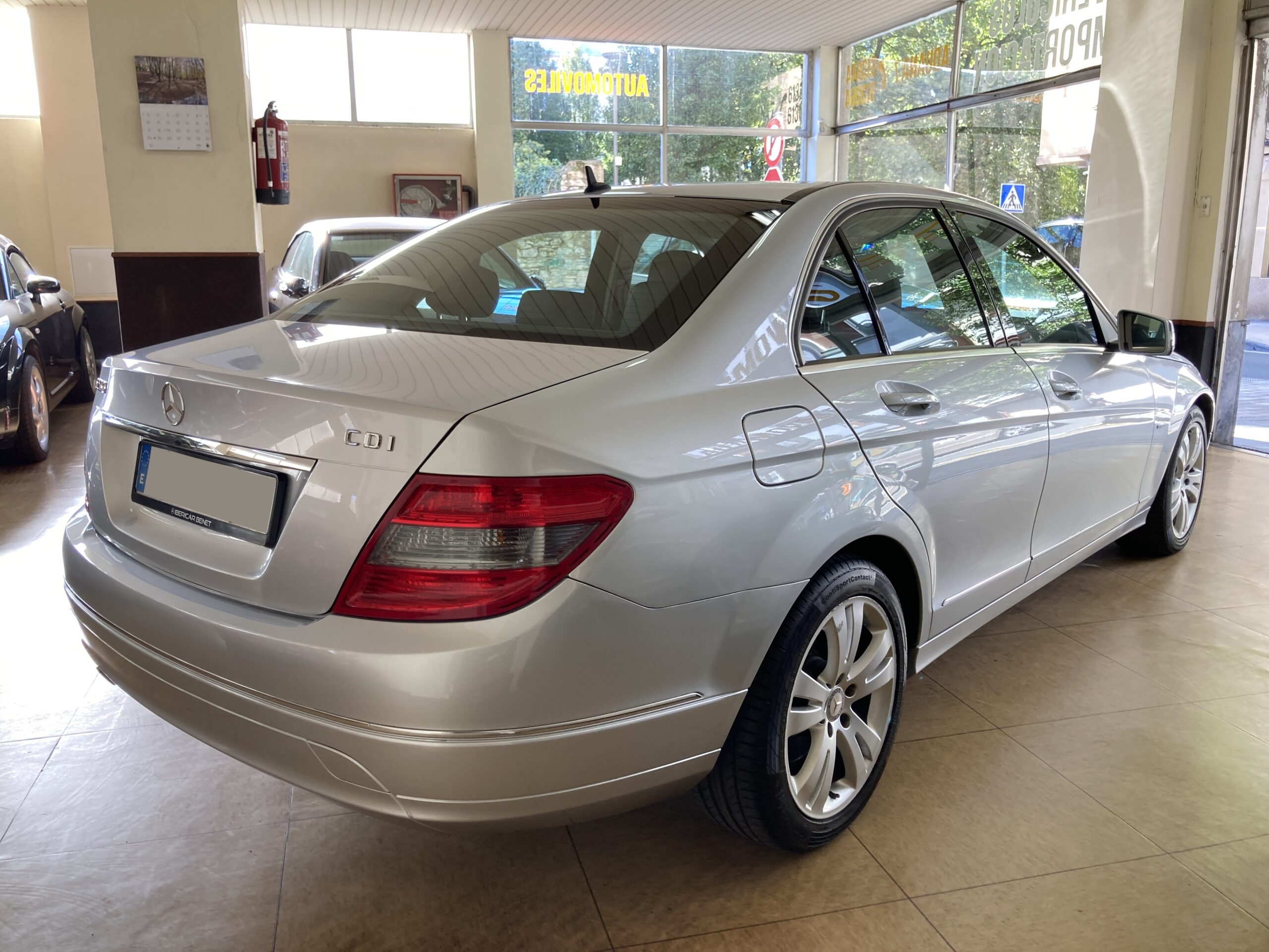 
								MERCEDES C220 CDI AVANTGARDE full									