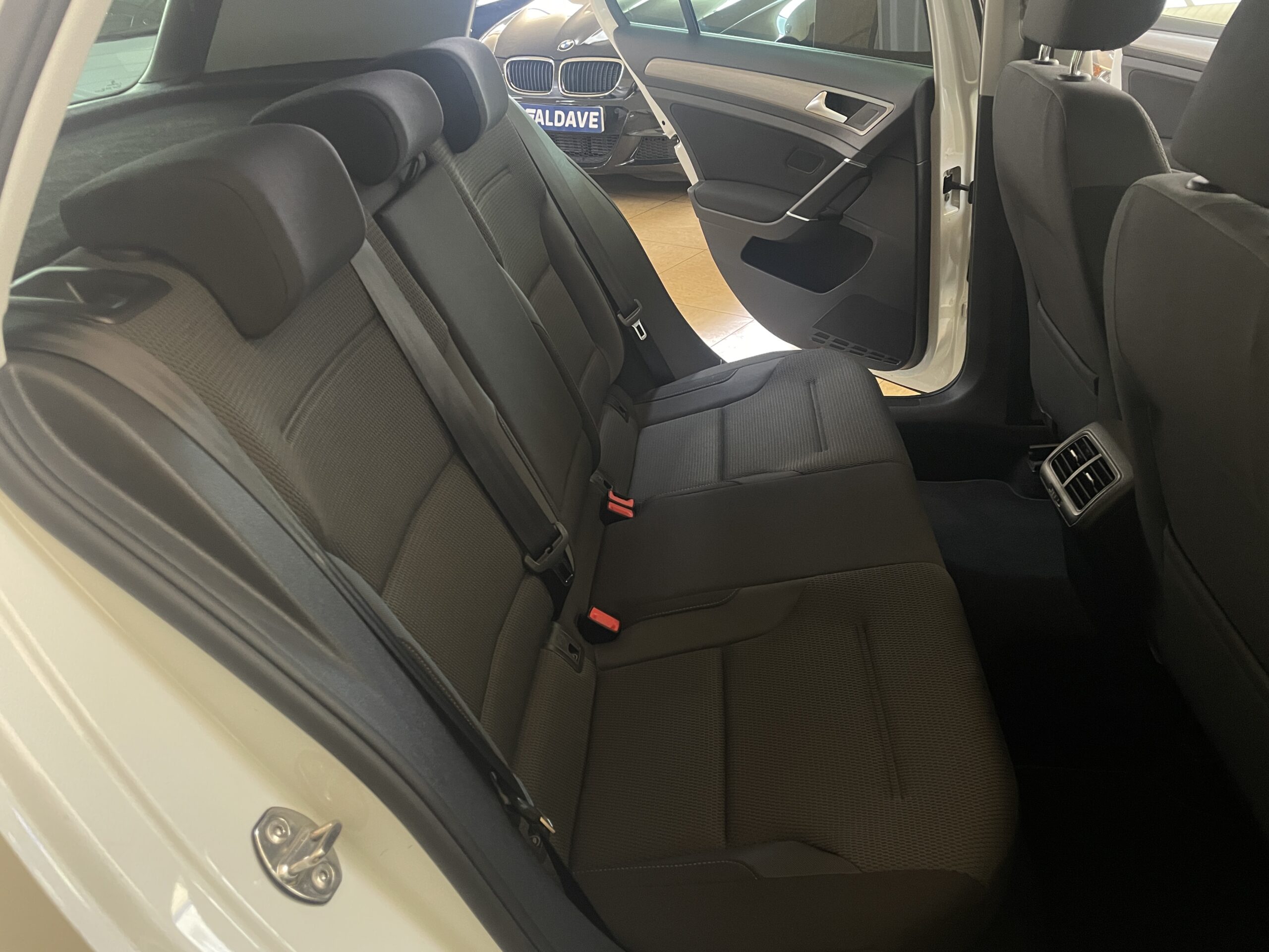
								VOLKSWAGEN GOLF 1.4 TSI BMT ADVANCE 125CV full									