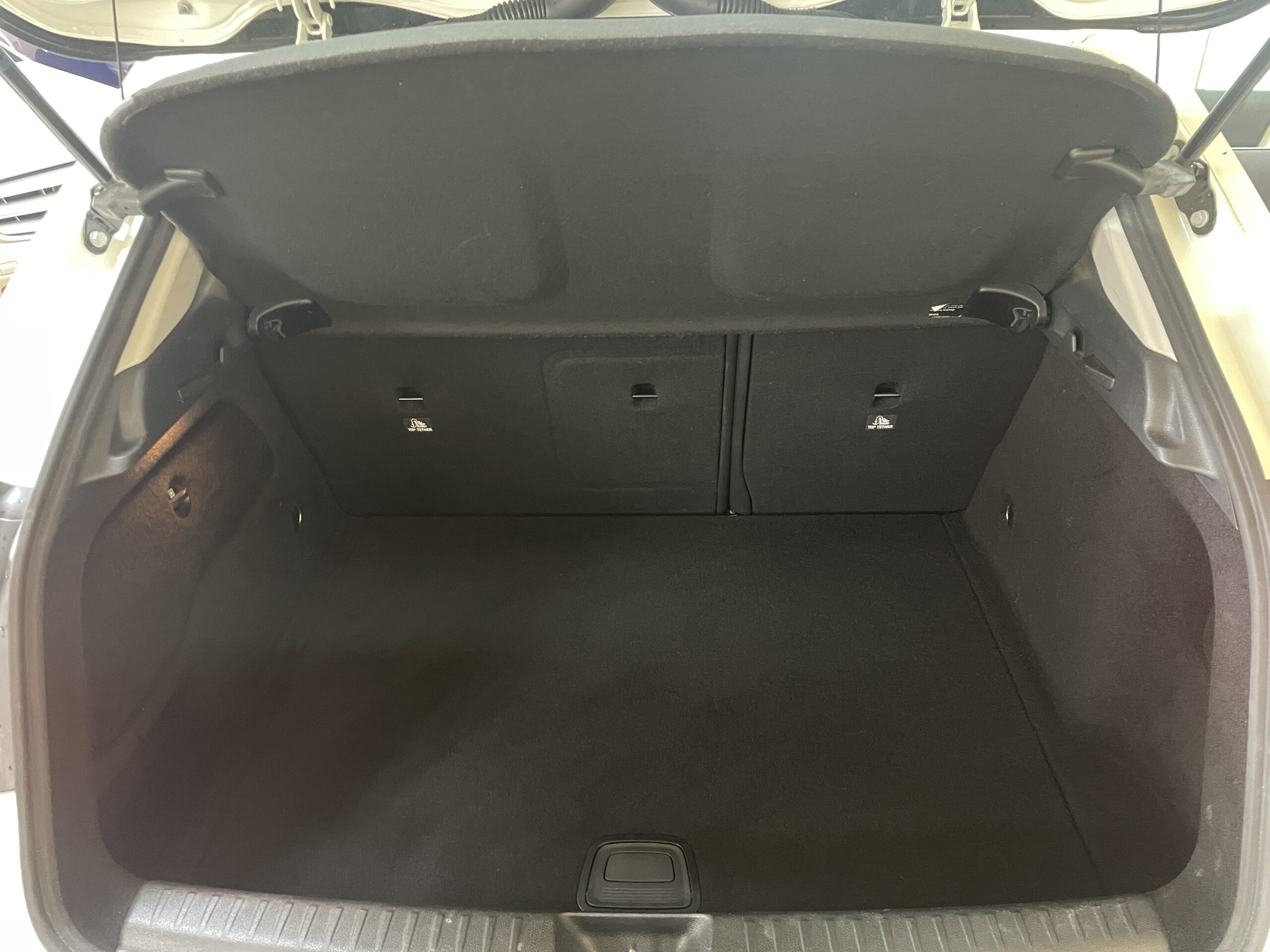 
								MERCEDES GLA 200 CDI full									