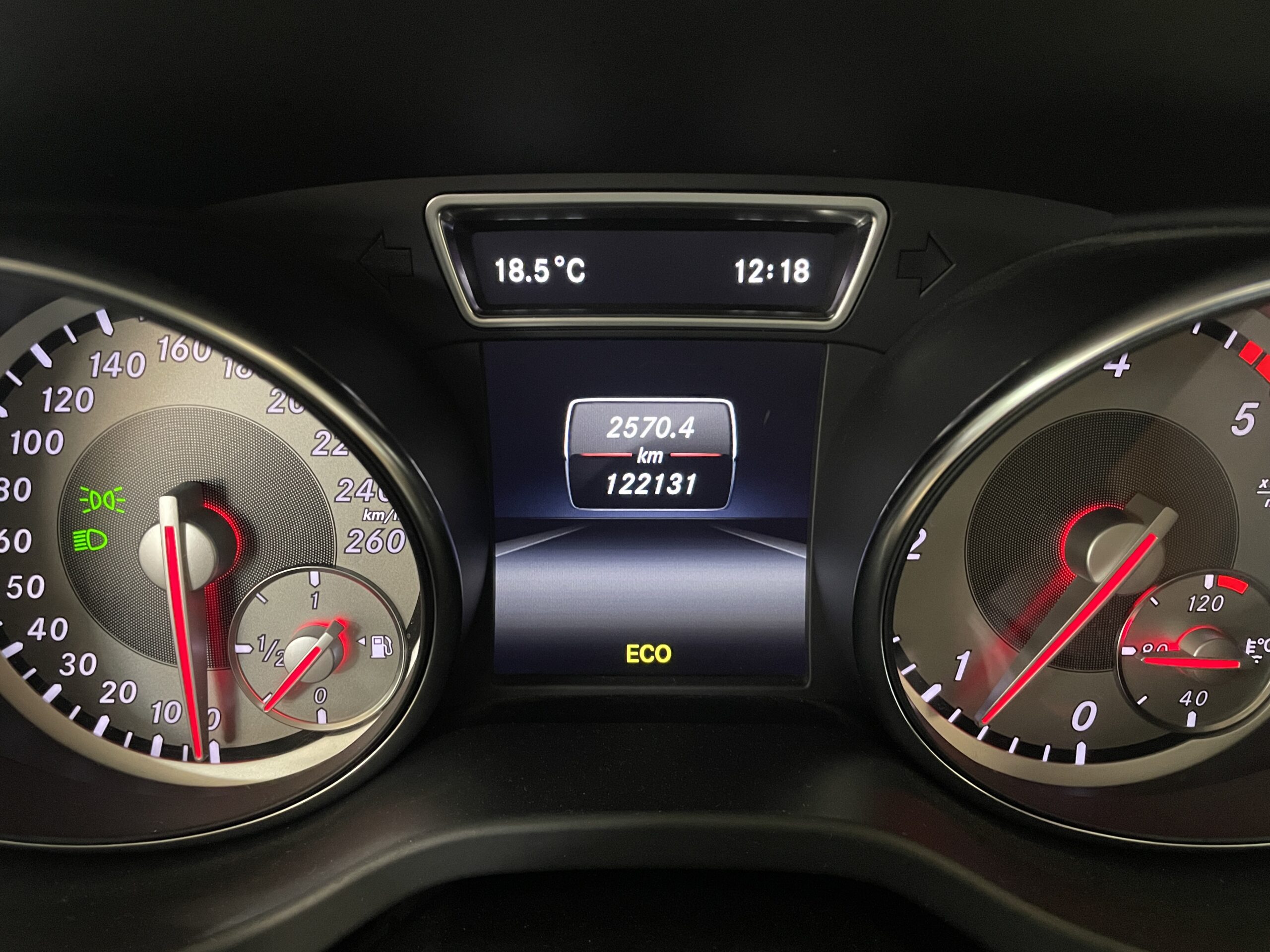 
								MERCEDES GLA 200 CDI full									