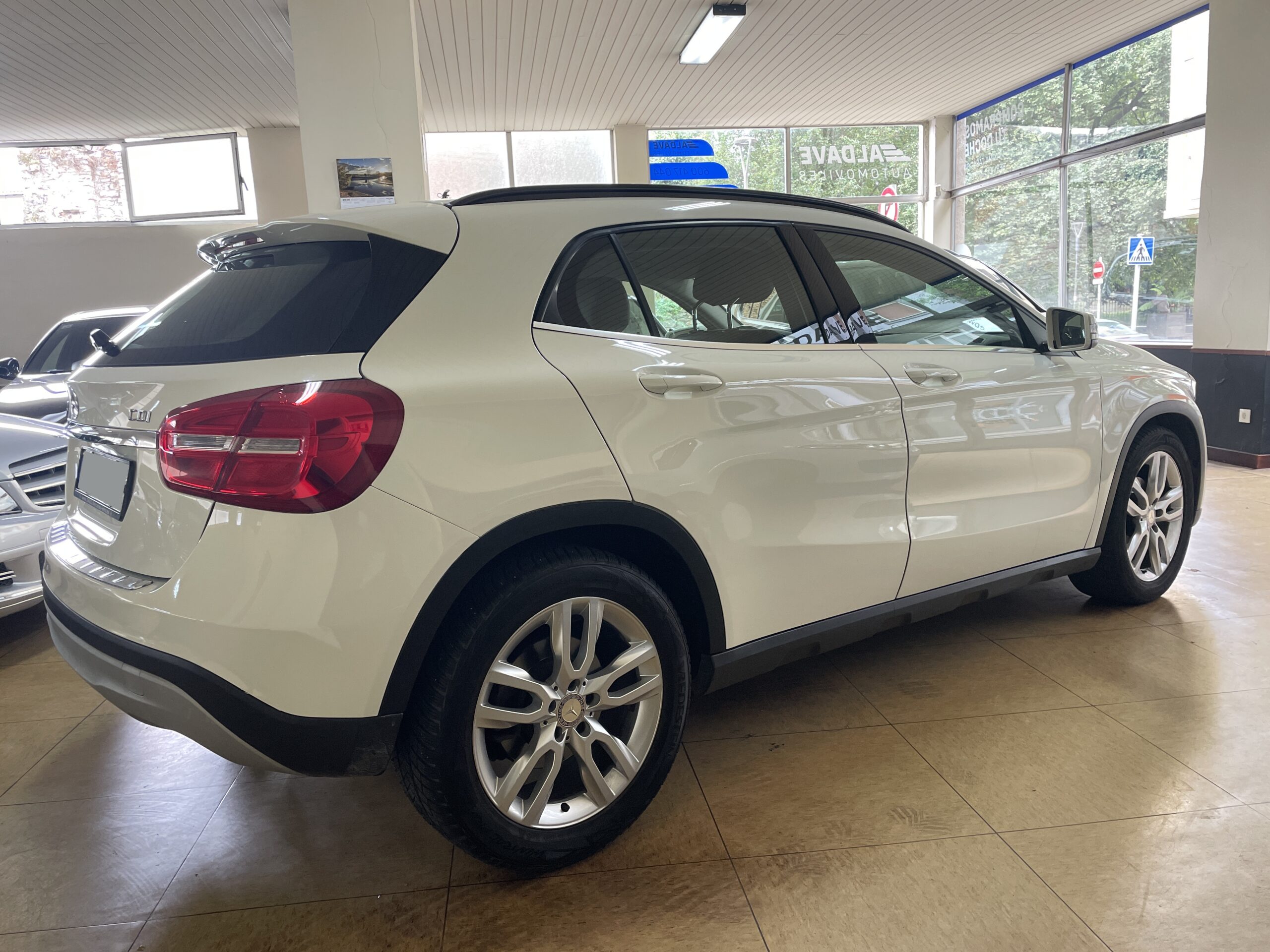 
								MERCEDES GLA 200 CDI full									