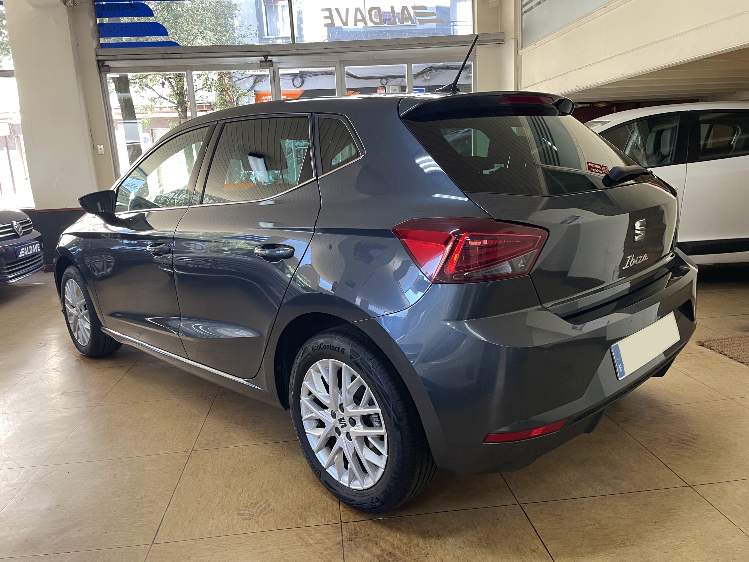 
								SEAT Ibiza 1.0 TSI 115CV Special Edition full									